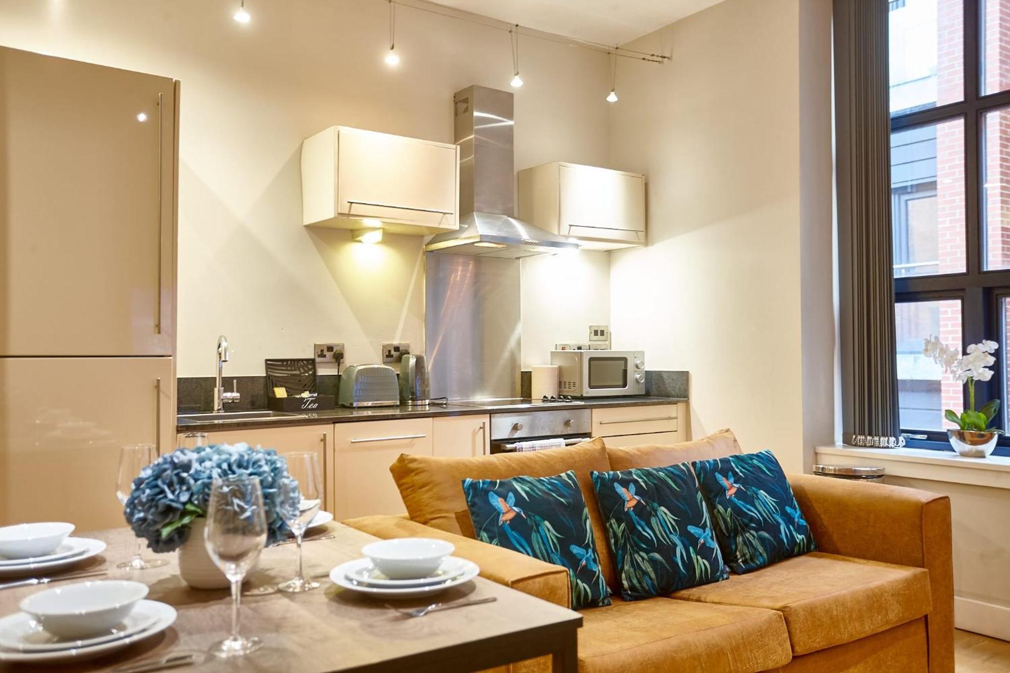 The Jade Suite Manchester Eksteriør bilde